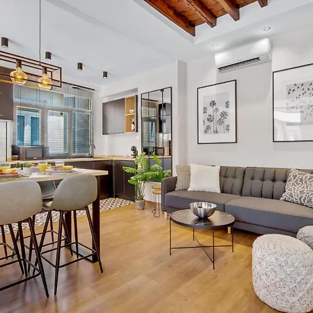 Appartement Modern & Quite At Larios